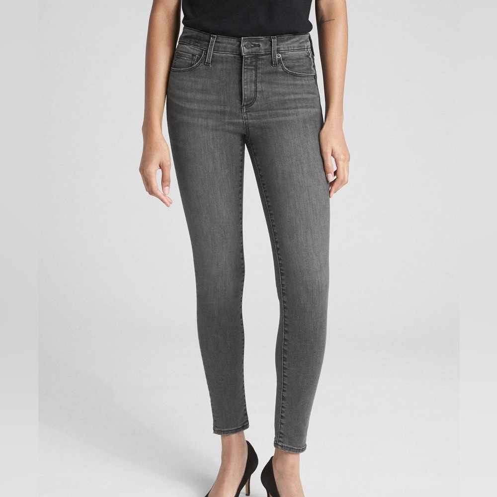 Gap Resolution Grey True Skinny Jean 31